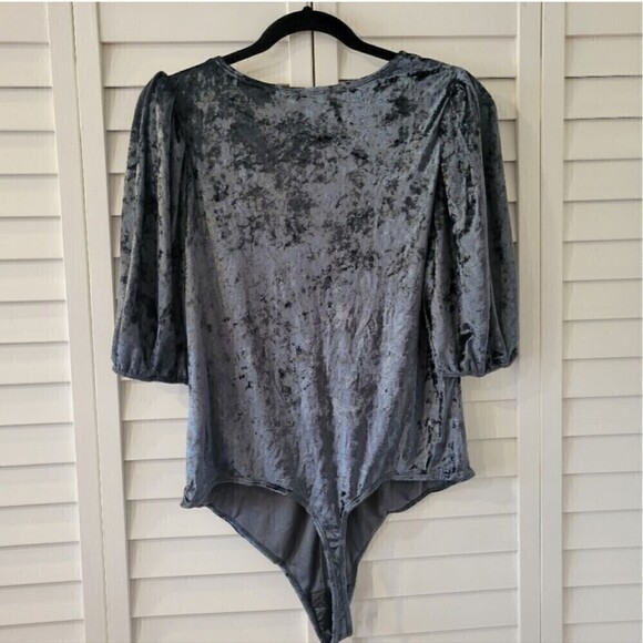 Free People Don't You Wish Crushed Velvet Puff Sleeve Bodysuit Blue Gray Small - Picture 9 of 12
